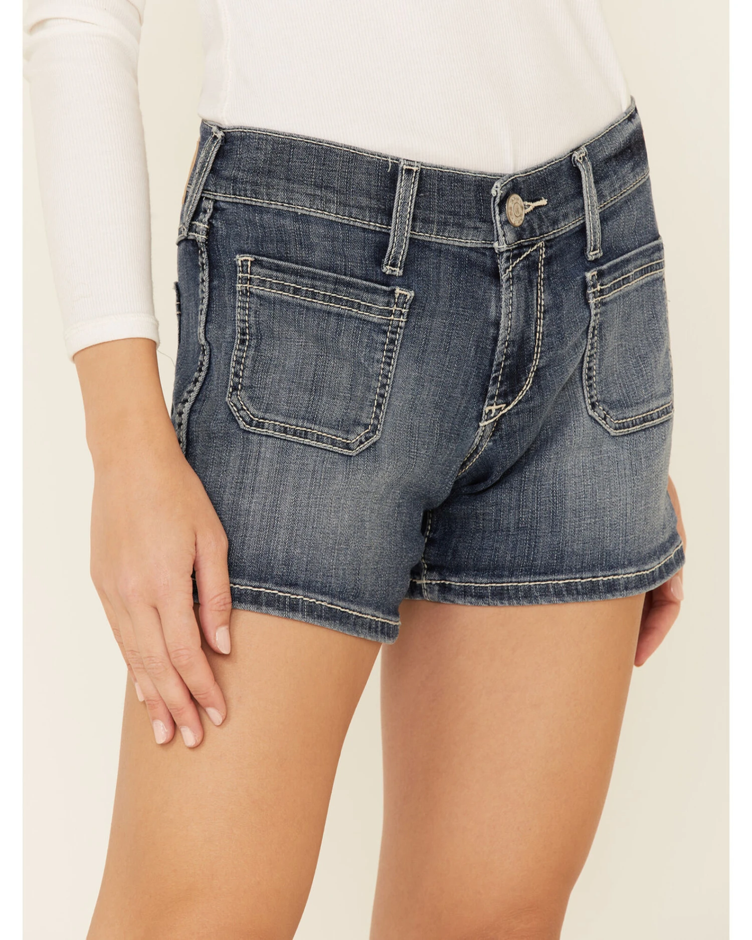 Ariat Women's Mid Rise Boyfriend Shorts - Image 4