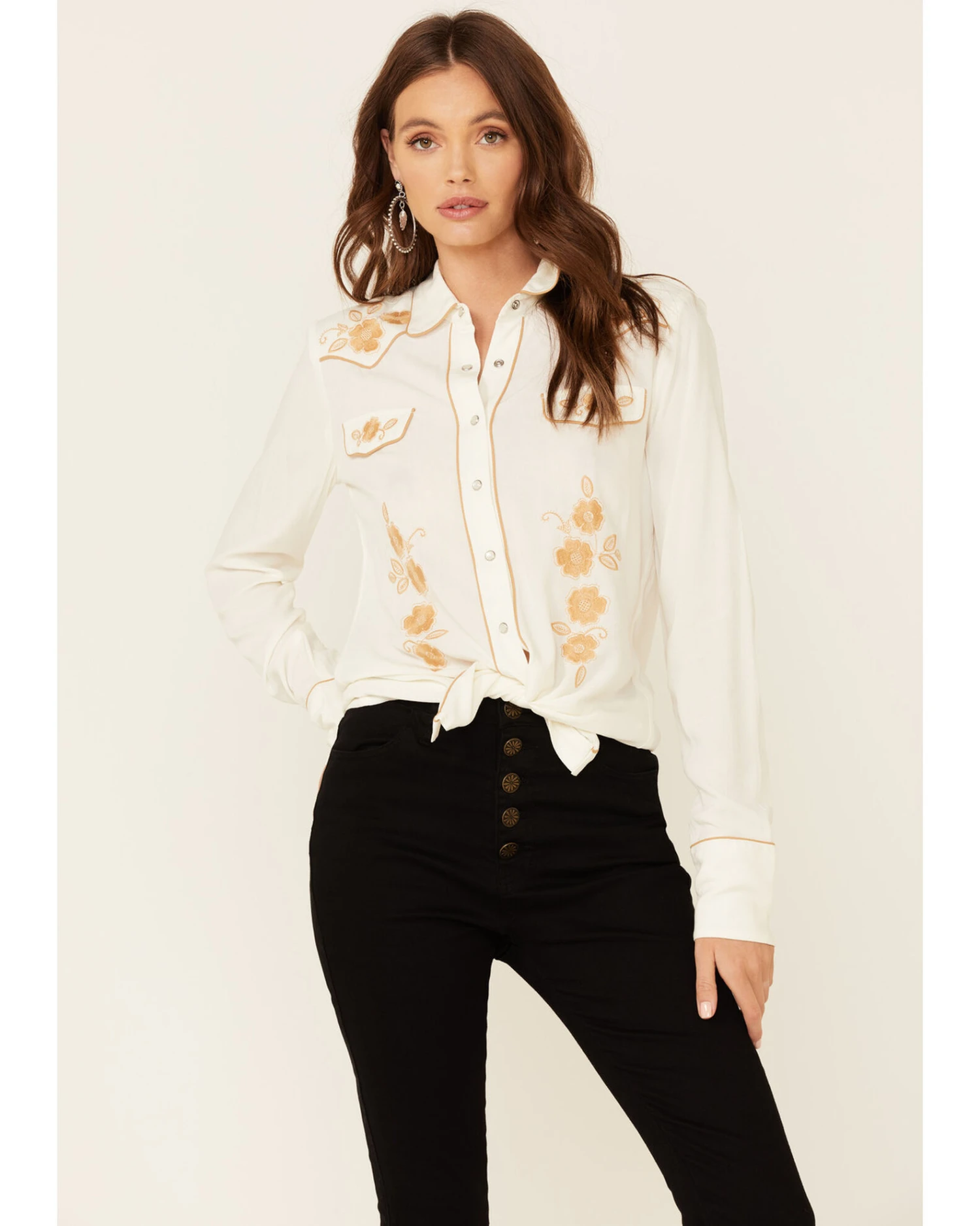 ROPER Stetson Women's Poly Crepe Retro Embroidered Long Sleeve Snap Western Shirt - Image 4