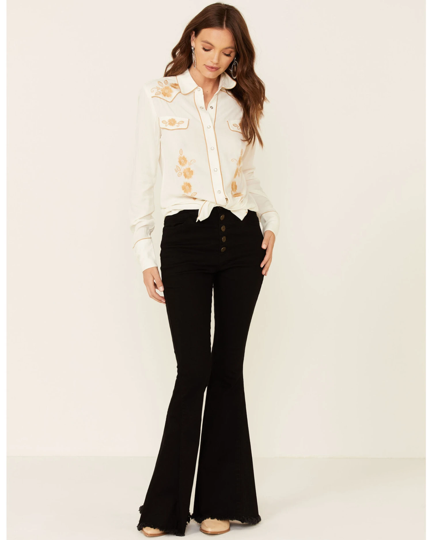 ROPER Stetson Women's Poly Crepe Retro Embroidered Long Sleeve Snap Western Shirt - Image 2