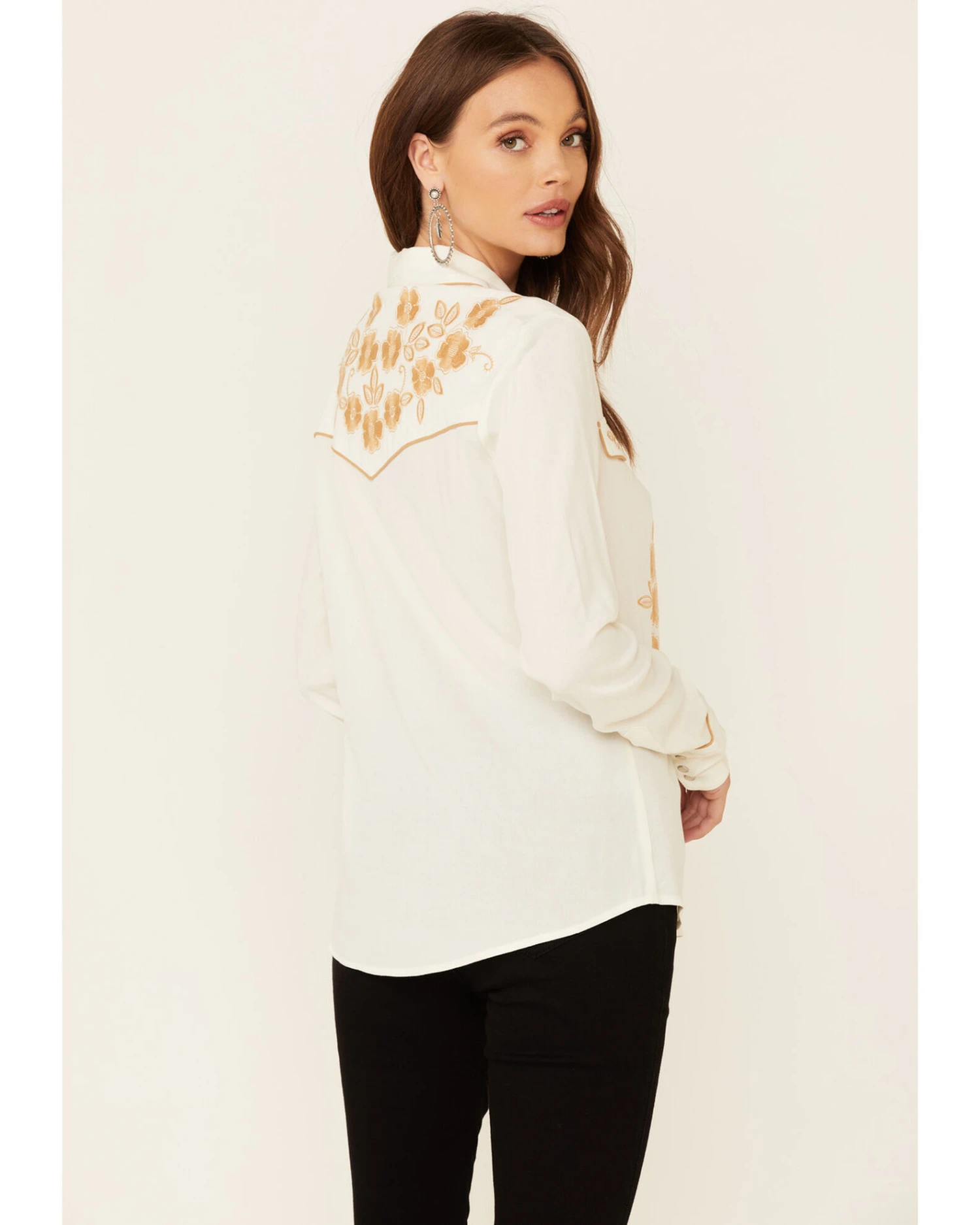 ROPER Stetson Women's Poly Crepe Retro Embroidered Long Sleeve Snap Western Shirt - Image 3