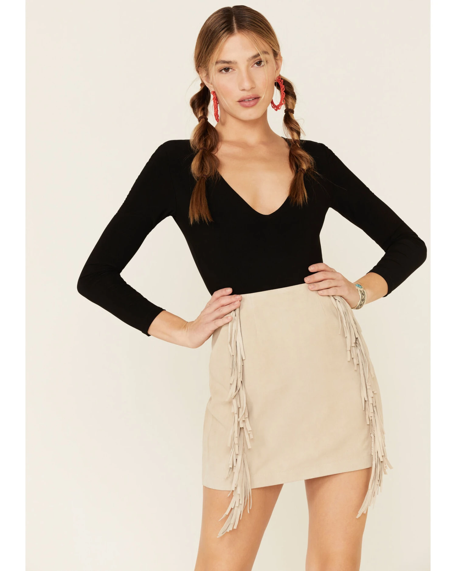 Double D Ranchwear Women's Gathered Stories Fringe Skirt - Image 4