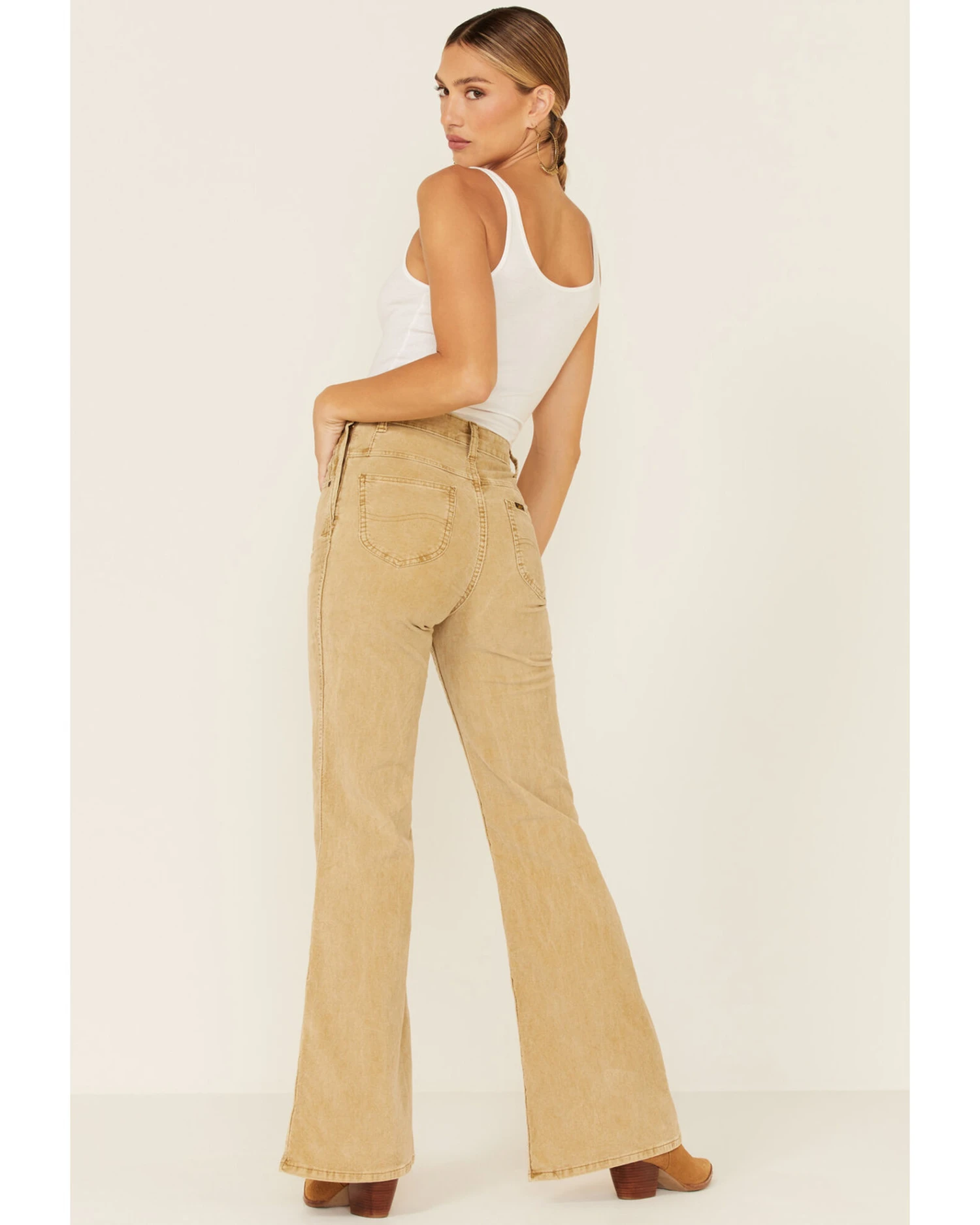 Lee Women's Corduroy High Rise Flare Jeans - Image 3