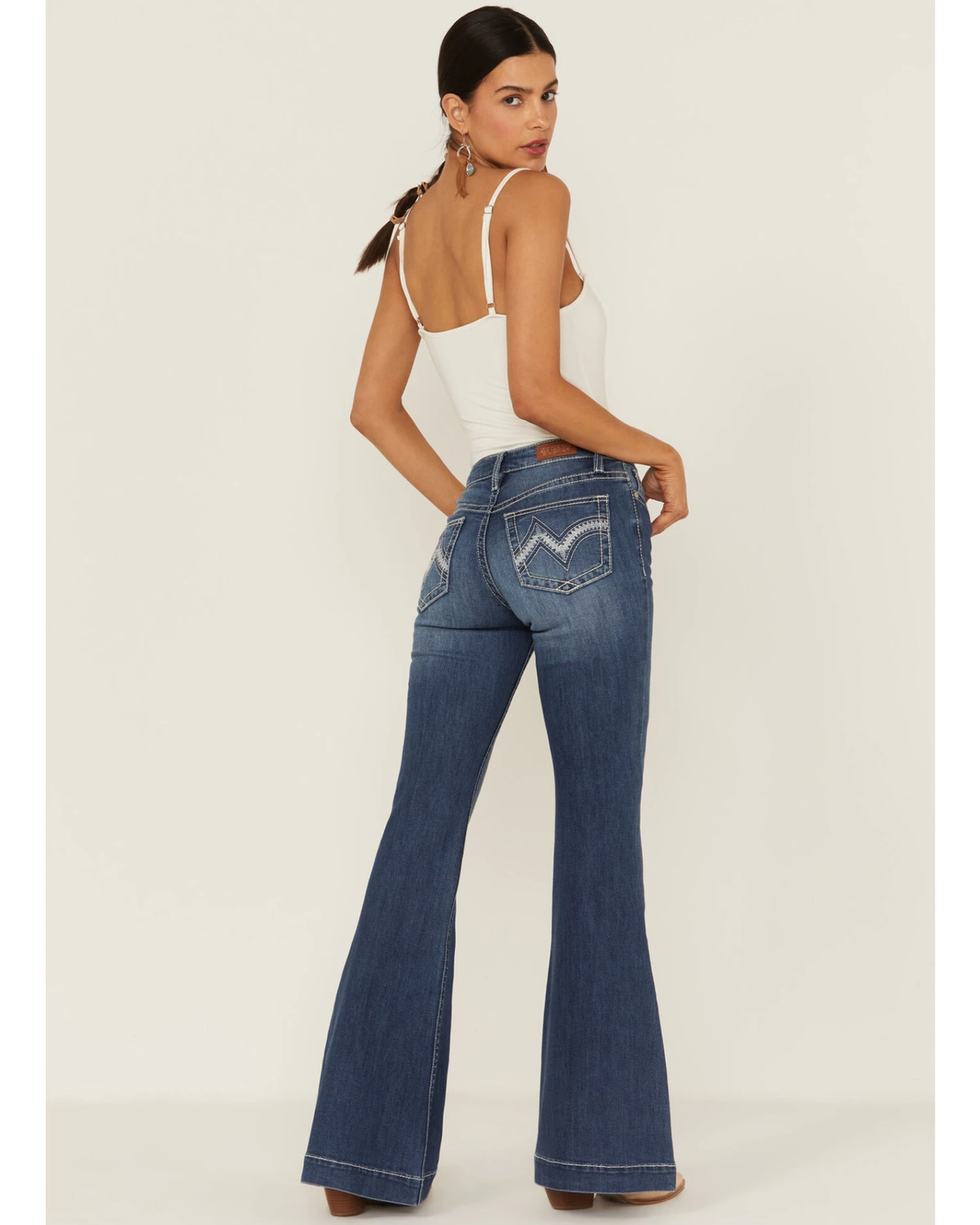 Shyanne Women's Dark Wash Mid Embroidered Scoop Pocket Flare Jeans