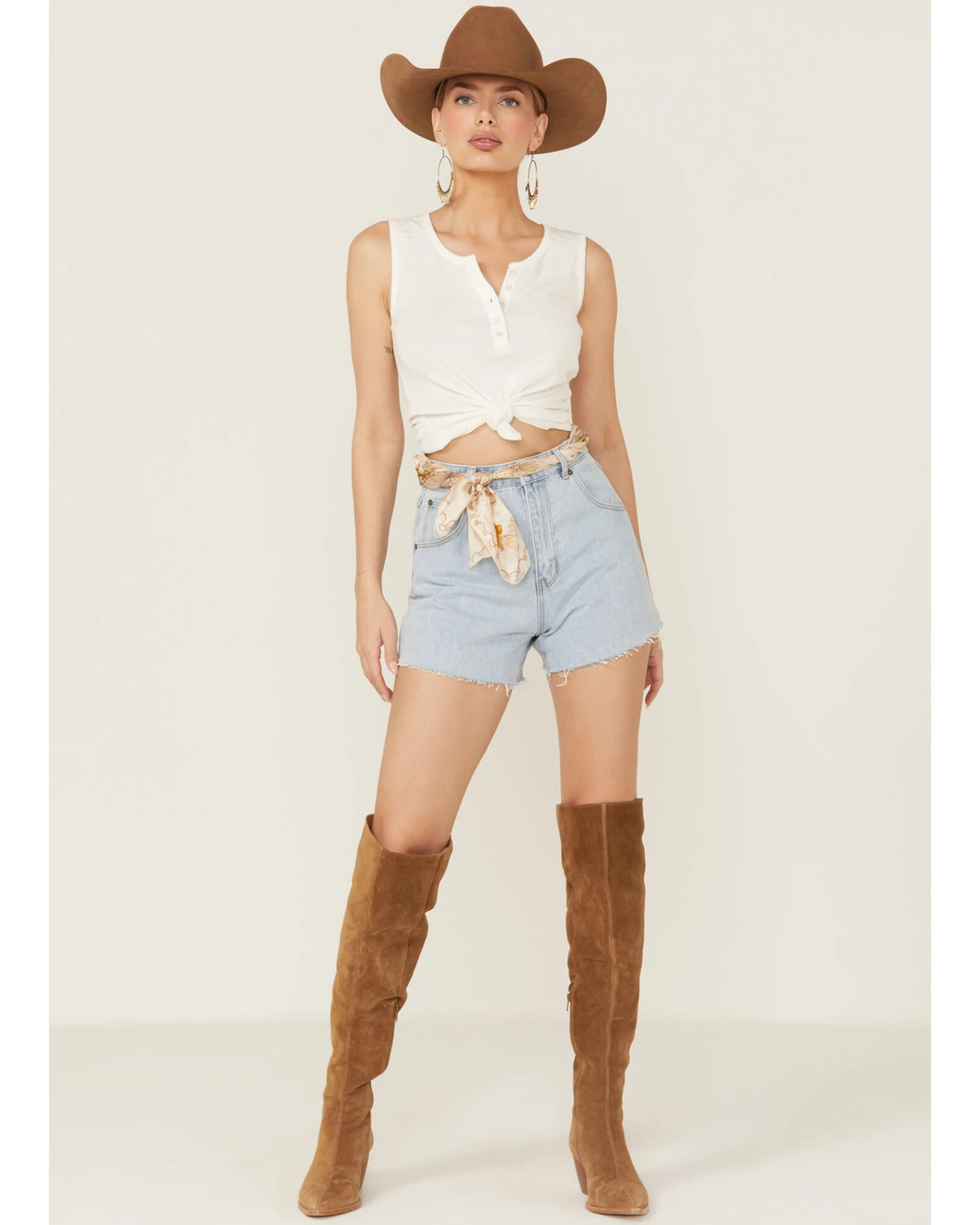 Rolla's Women's Mirage Nina Light Wash High Rise Relaxed Shorts - Image 3