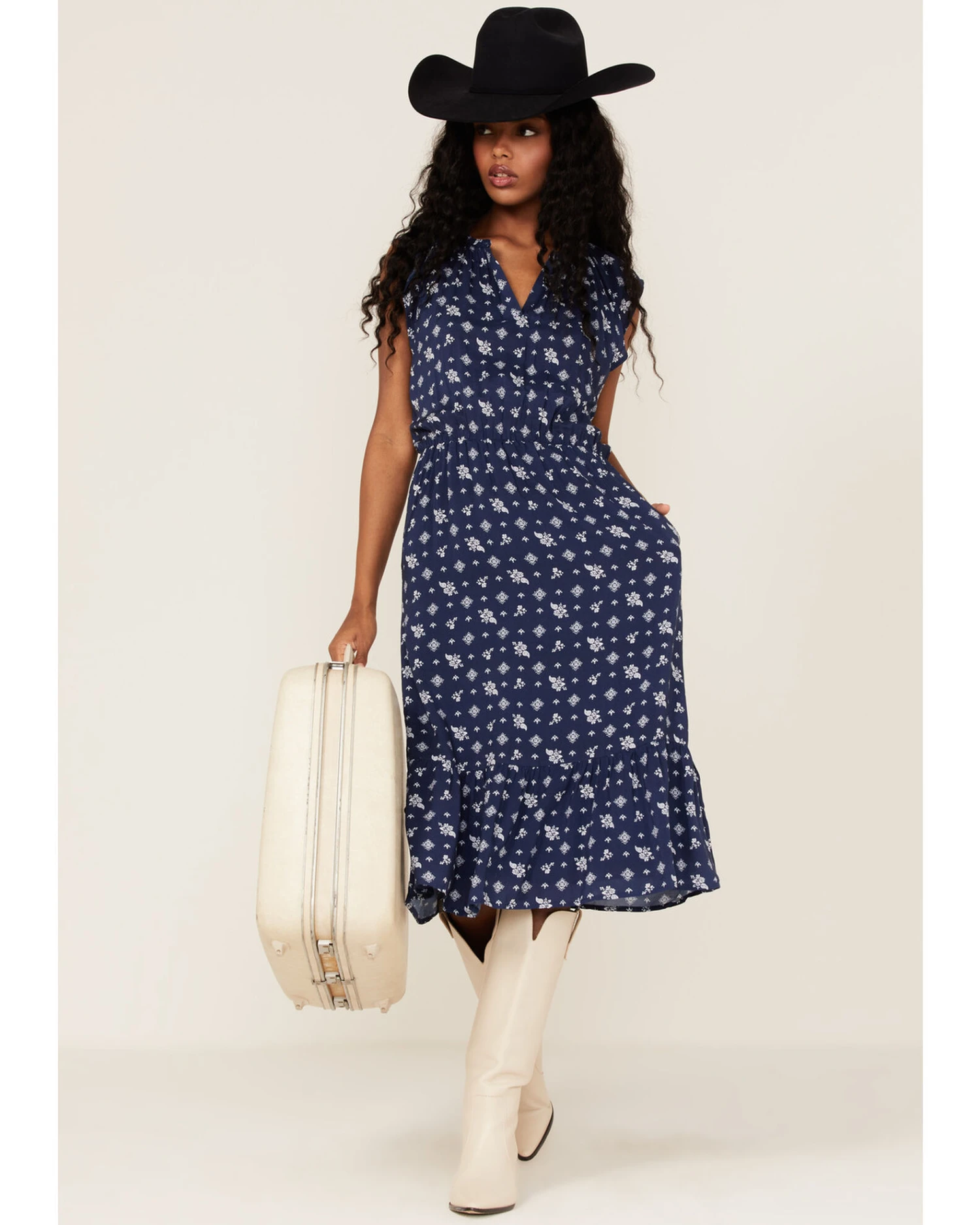 Stetson Women's Ditsy Floral Paisley Print Ruffle Flounce Midi Dress - Image 3