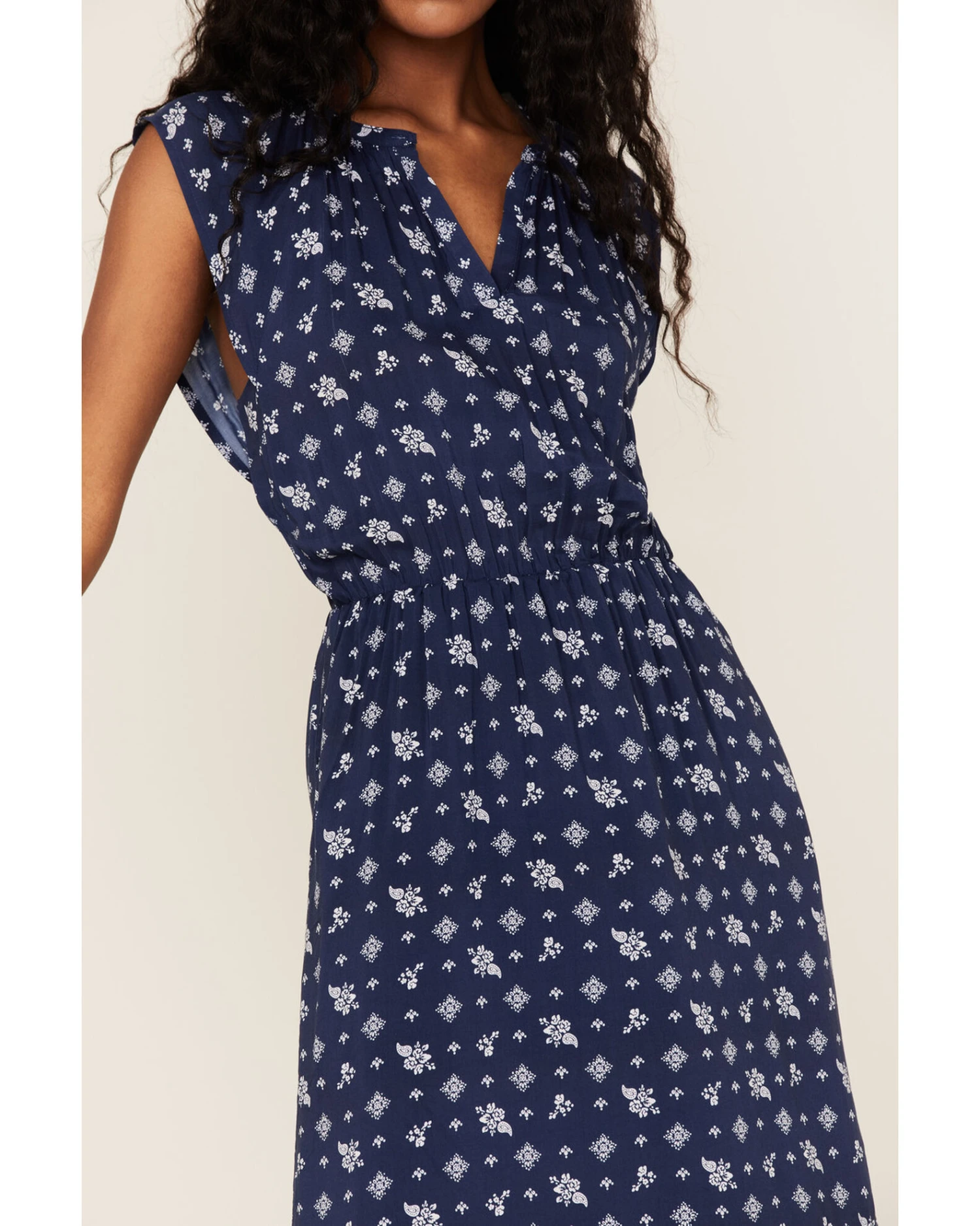 Stetson Women's Ditsy Floral Paisley Print Ruffle Flounce Midi Dress - Image 2