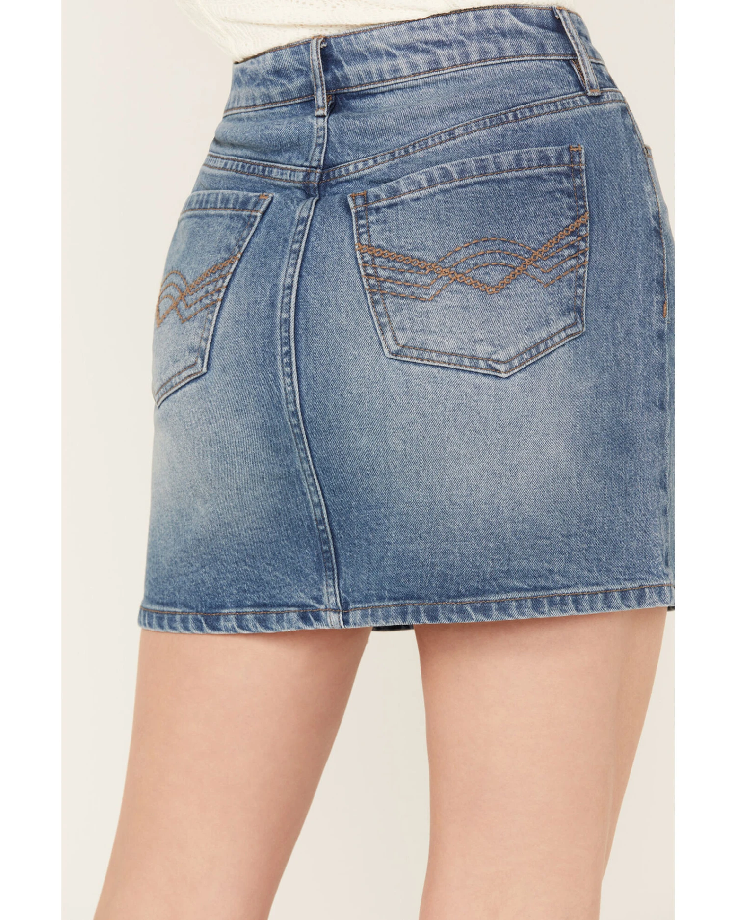 Idyllwind Women's Baryywood High Rise Denim Rhinestone Skirt - Image 4