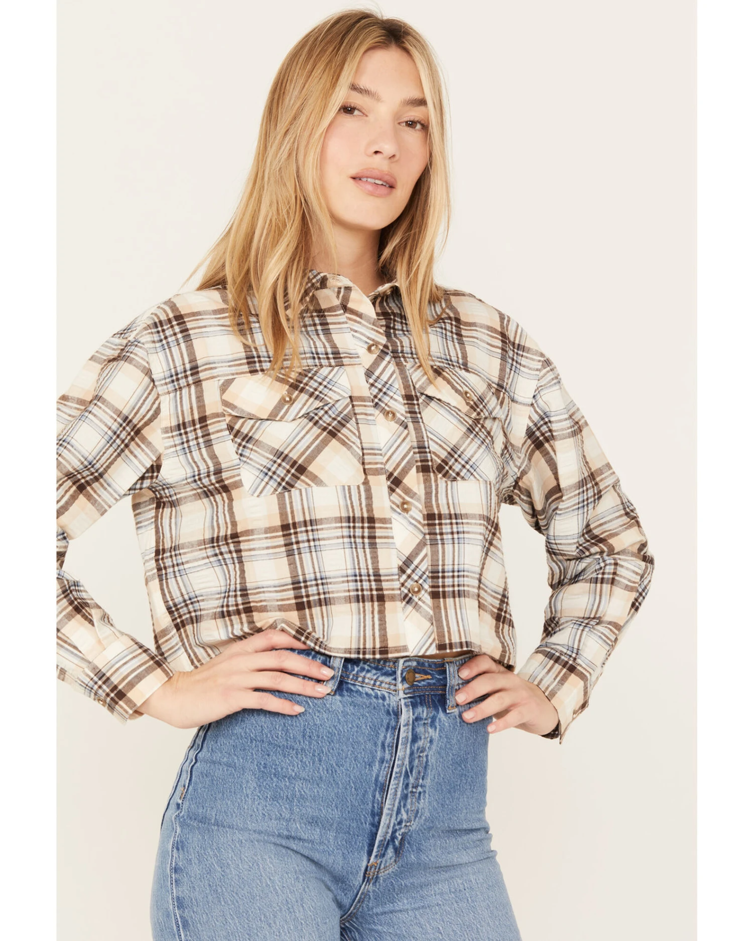 Cleo + Wolf Women's Plaid Print Cropped Shirt