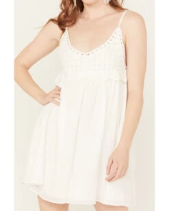 Yura Women's Crochet Accent Sleeveless Mini Dress